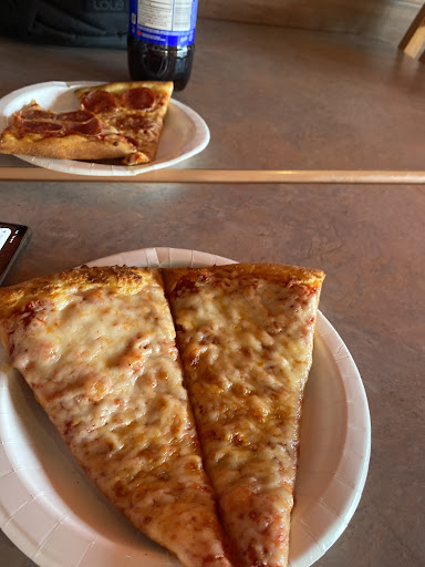 Photo of Pizza Pizza - 29 Whitewood Ave W, Temiskaming Shores, ON P0J 1P0